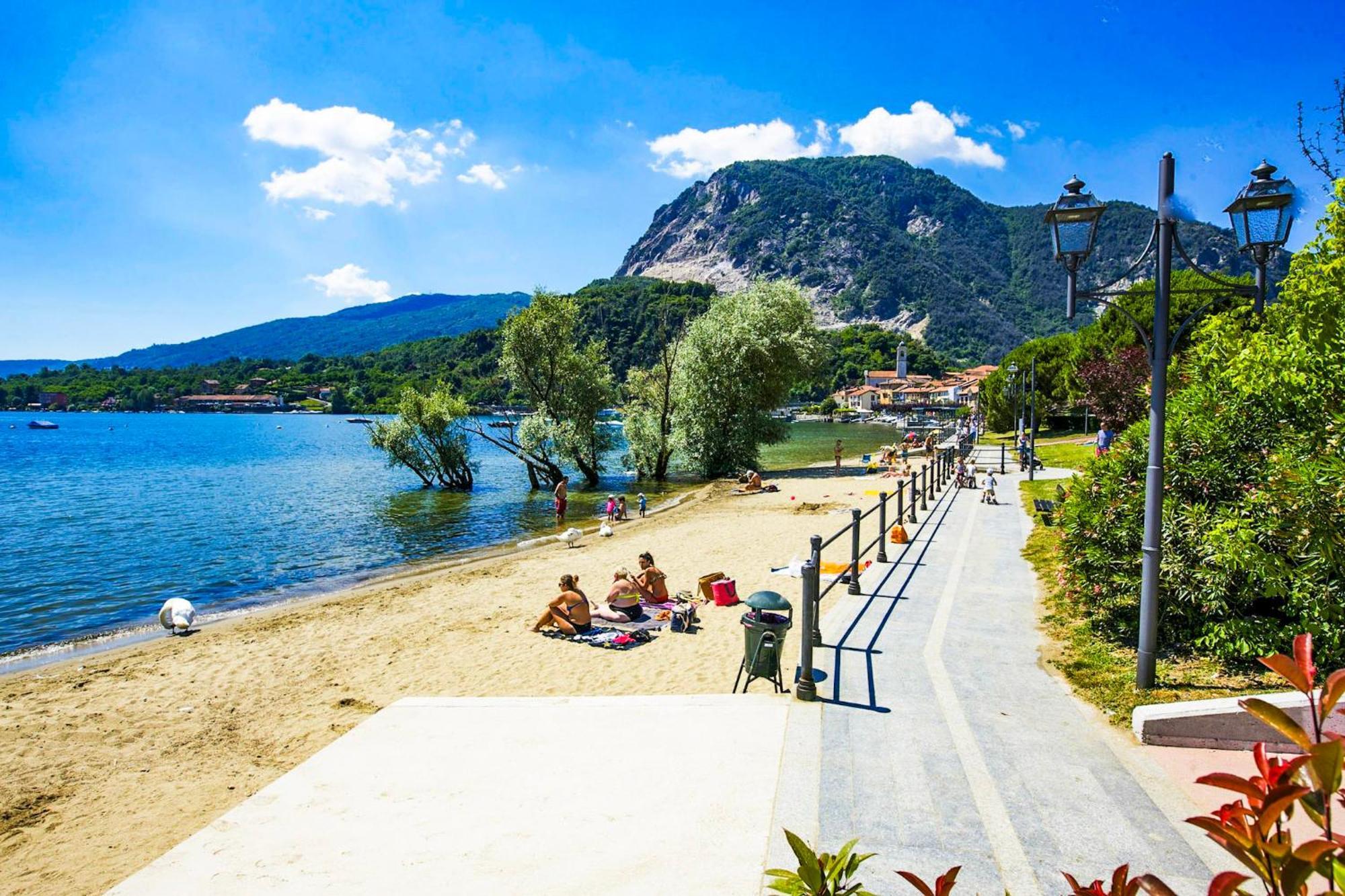Residenz La Vela Apartment Baveno Ruang foto
